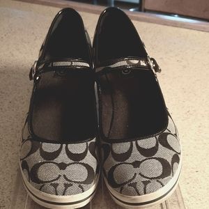Size 9 black and grey Coach shoes